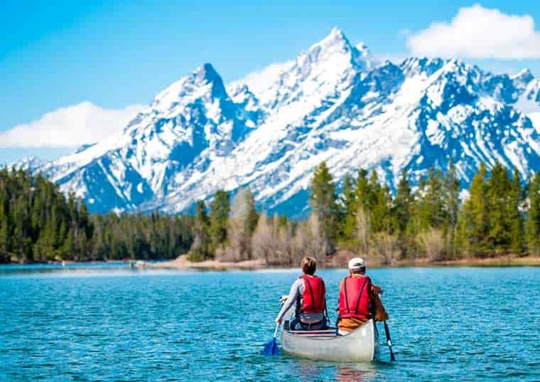 Tandem canoeing for beginners