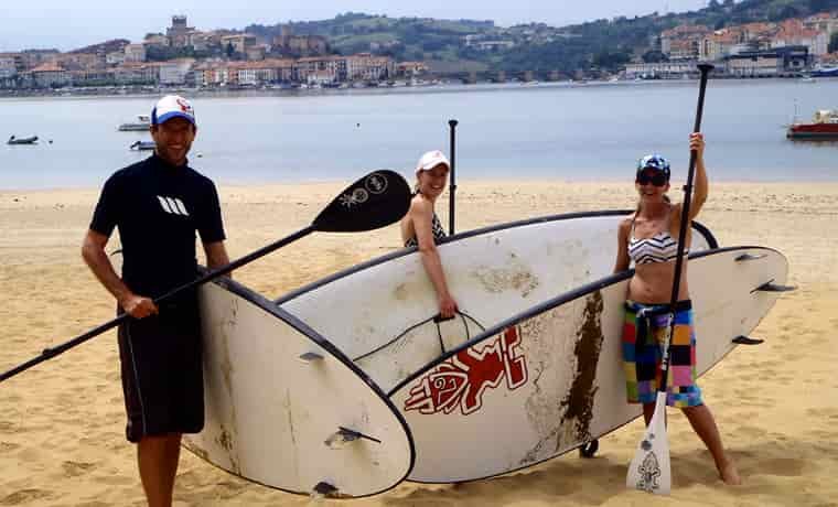 Beginner stand up paddle boarding