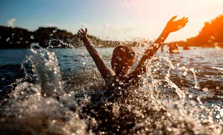 Wild swimming splash