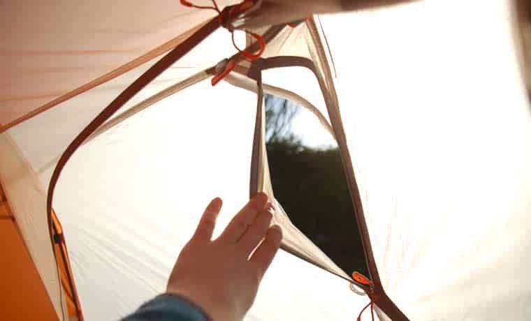 External zipper of backpacking tent