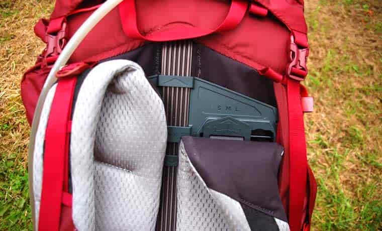 shoulder strap adjustment