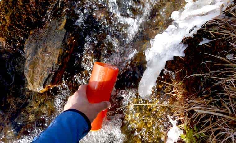 Filling water bottle