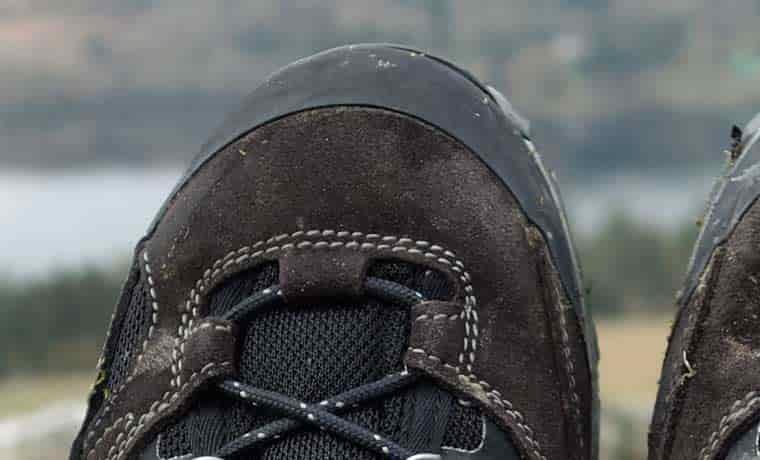 Upper fabric of boots