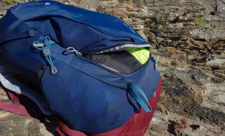 Bottom access of backpack