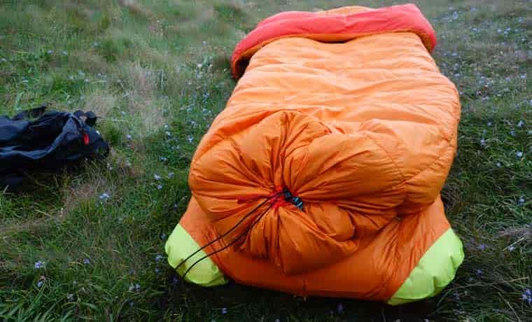 Sleeping bag drawcord