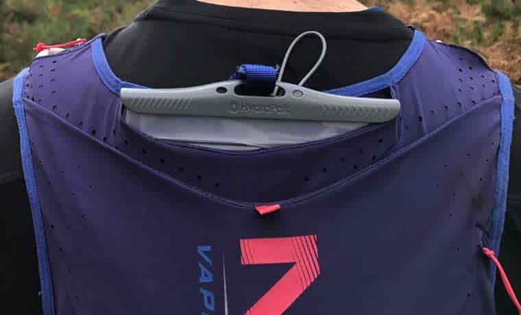 Trail vest kangaroo pocket