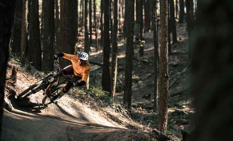 Cornering on a mountain bike