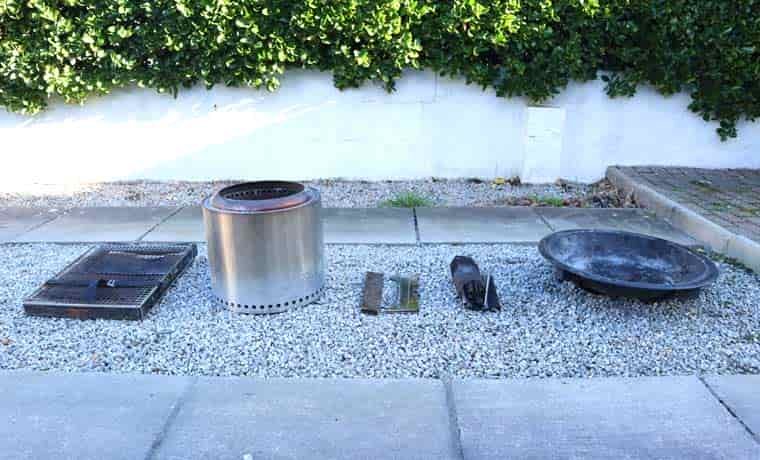 Folded fire pits