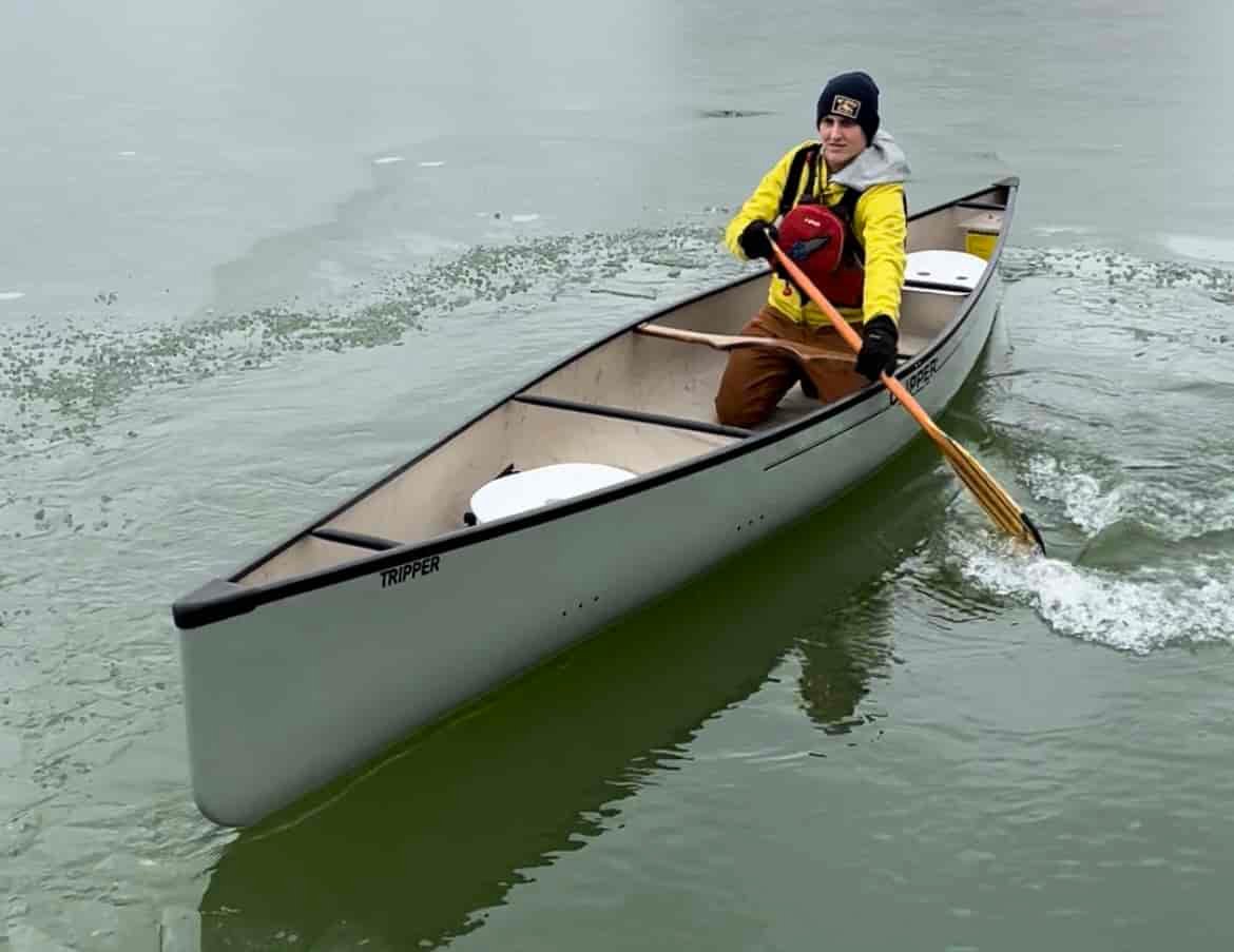 Turning a canoe 3