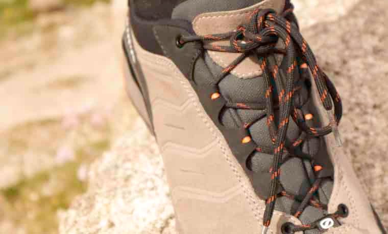 Shoe laces