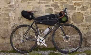 Bikepacking bike