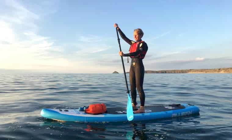 Switching paddle hands 