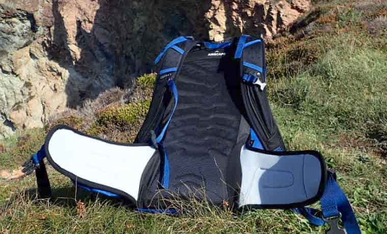 Backpack hip belt