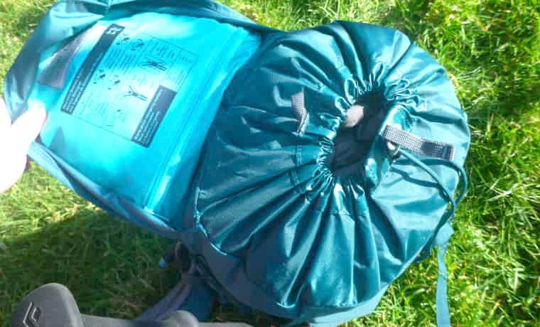 Access to inside a daypack