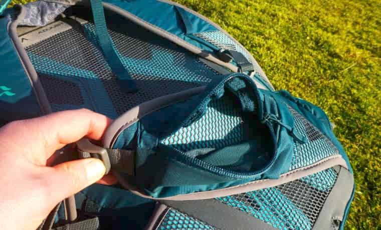 Hipbelt pocket on backpack