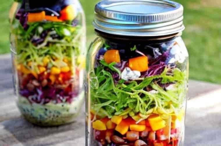 Mason Jar Salad Pic