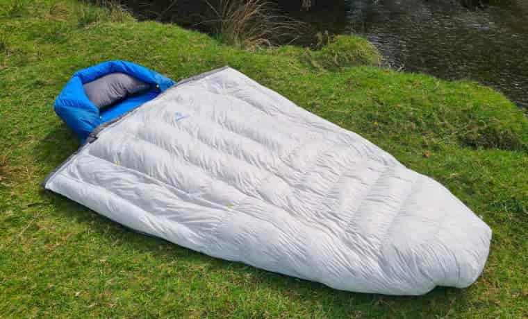 Zenbivy bed quilt