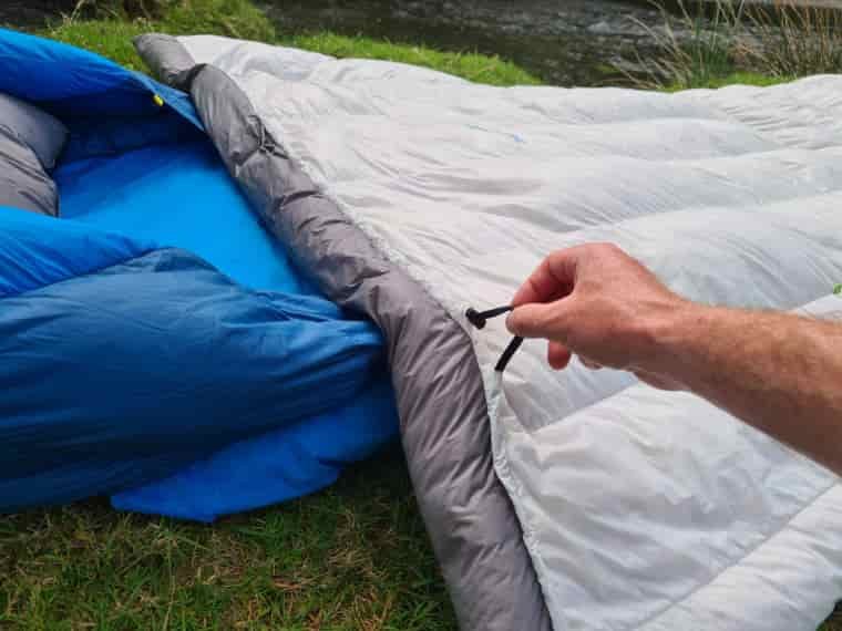 camping quilt cinch cord