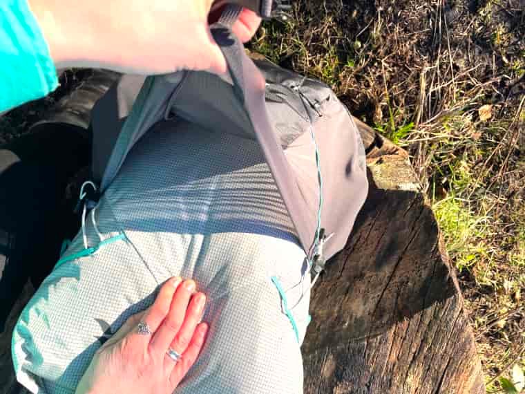 Backpack front stretch pocket