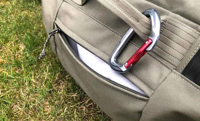 Side pocket