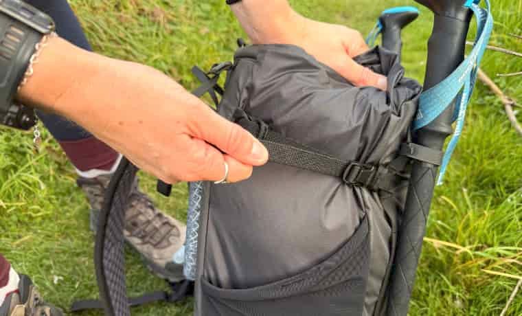 Backpack compression straps
