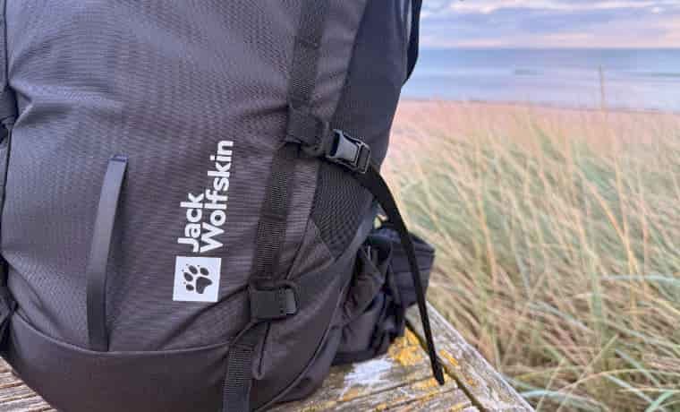 Backpack gear loops