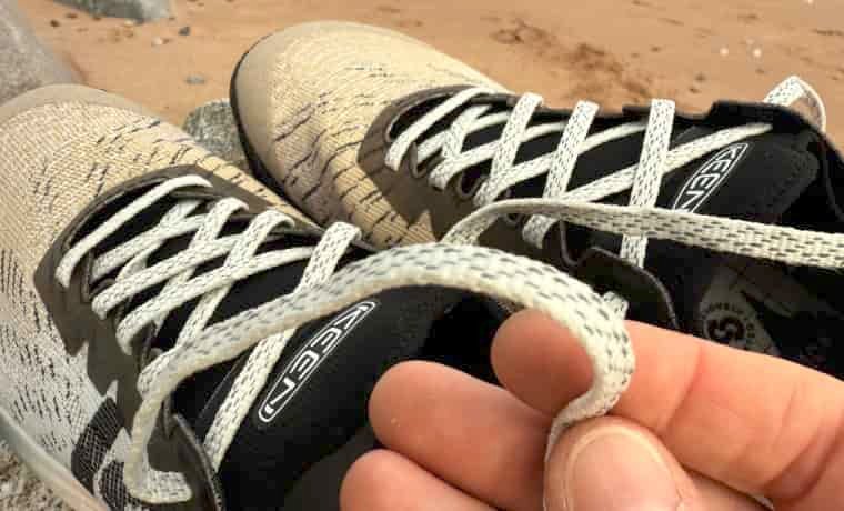 Shoe laces